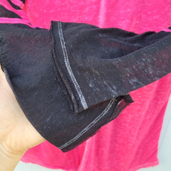 Maurices Pink Black Raglan Blouse Size Small - Picture 7 of 7